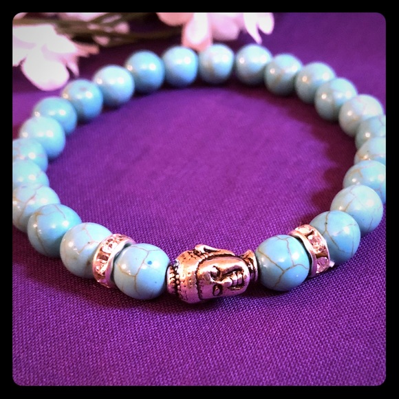 Jewelry - Stretch bead Buddha bracelet